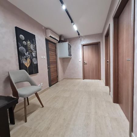 Airport Molko Apartments Surčin Εξωτερικό φωτογραφία